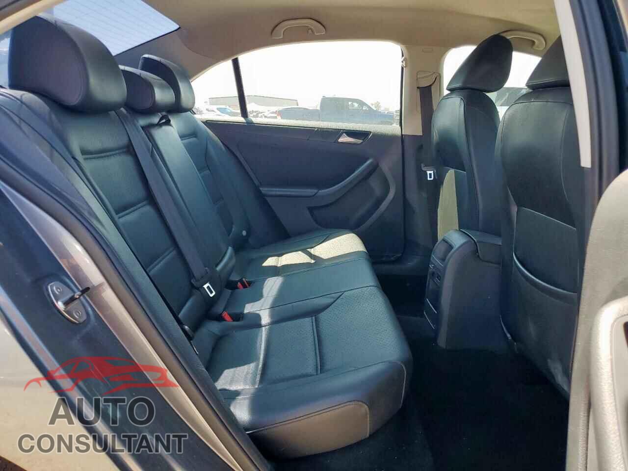 VOLKSWAGEN JETTA 2014 - 3VWD17AJ0EM307264