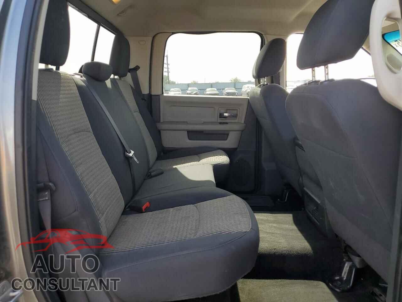 DODGE RAM 1500 2012 - 1C6RD7LT8CS103662