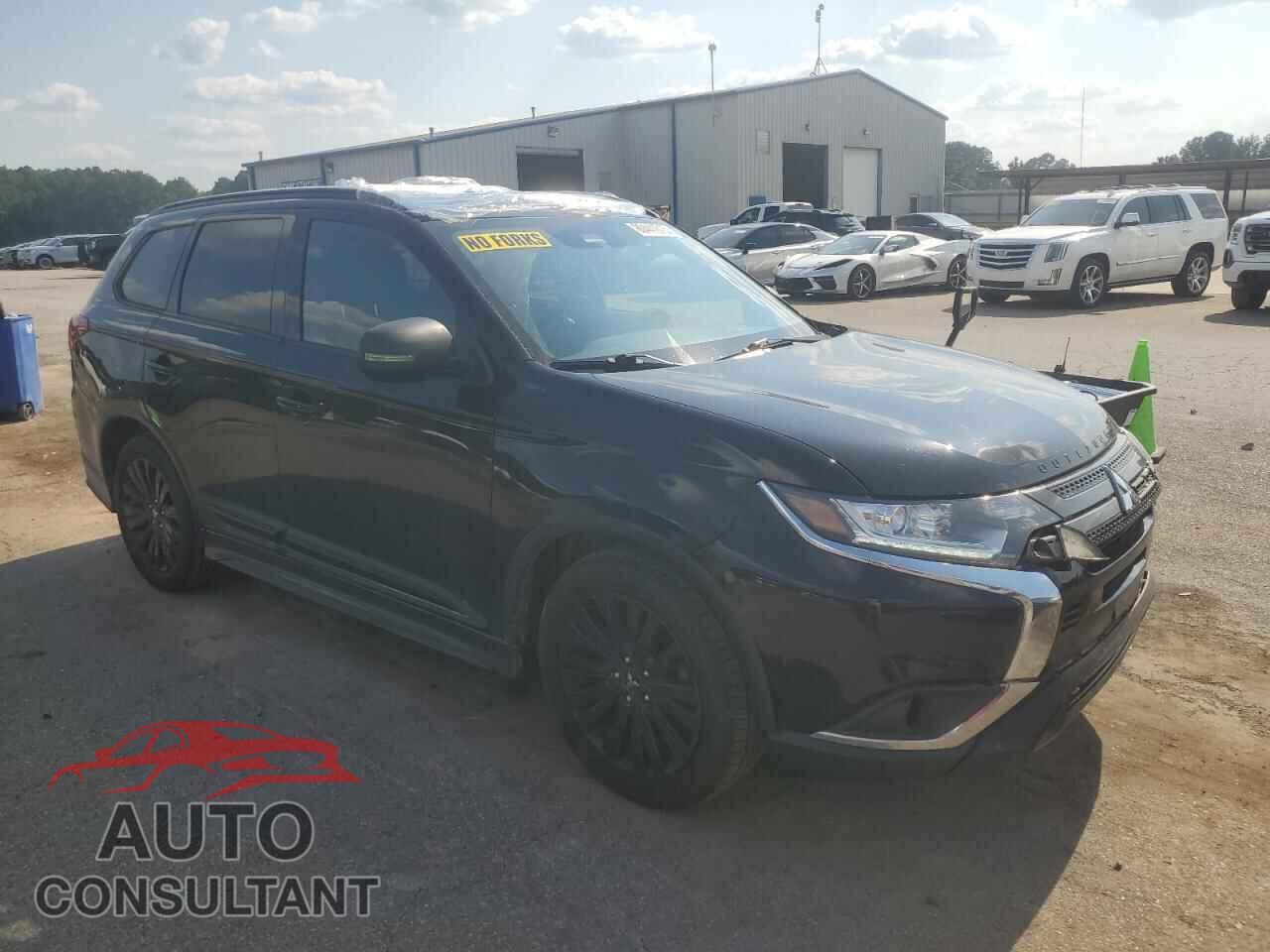 MITSUBISHI OUTLANDER 2020 - JA4AD3A38LZ042638