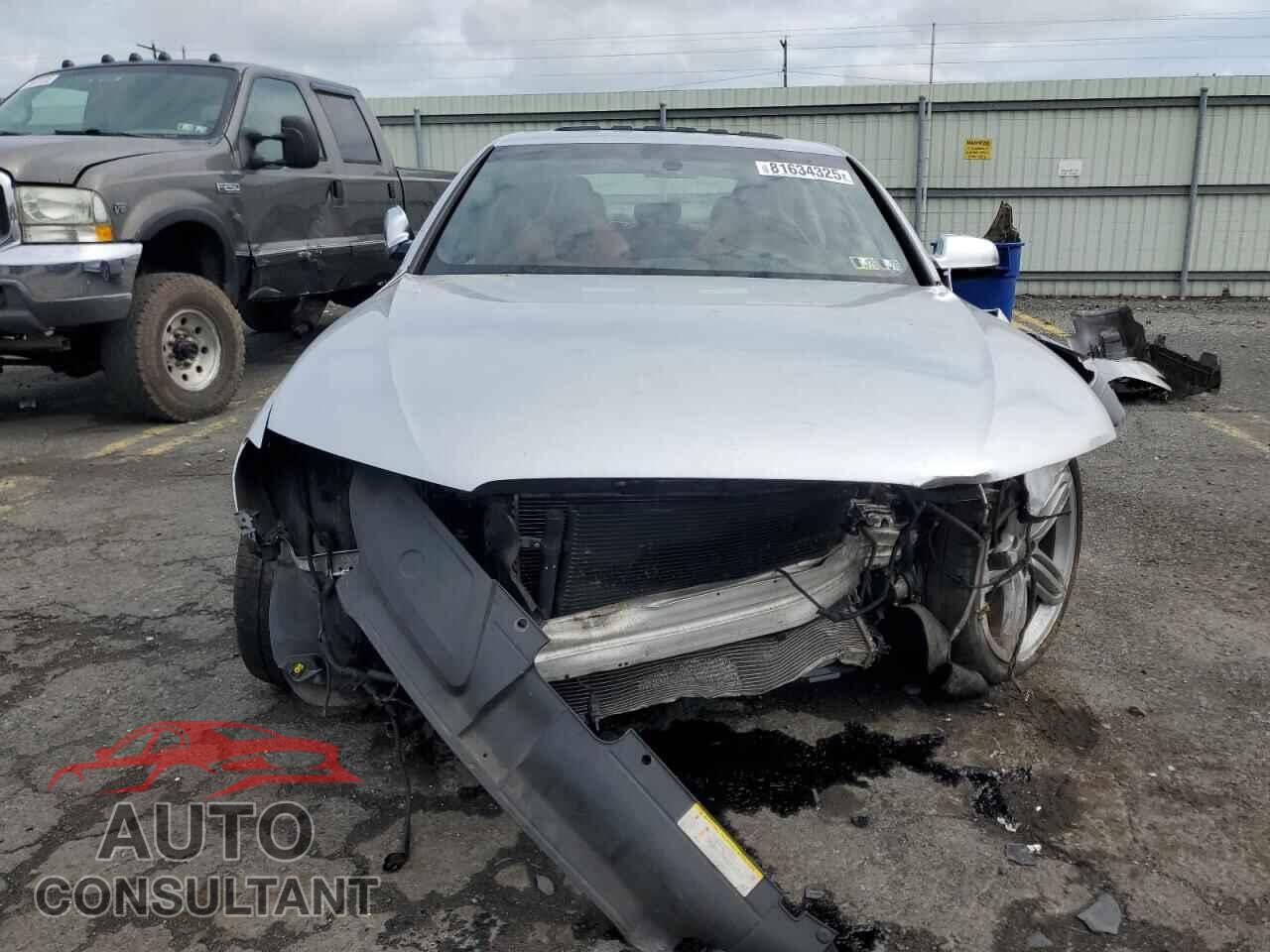 AUDI S4/RS4 2013 - WAUBGAFL2DA251045