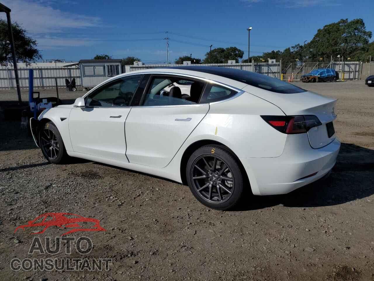 TESLA MODEL 3 2018 - 5YJ3E1EA6JF162045