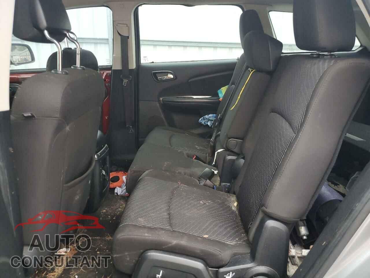 DODGE JOURNEY 2015 - 3C4PDCAB9FT720011