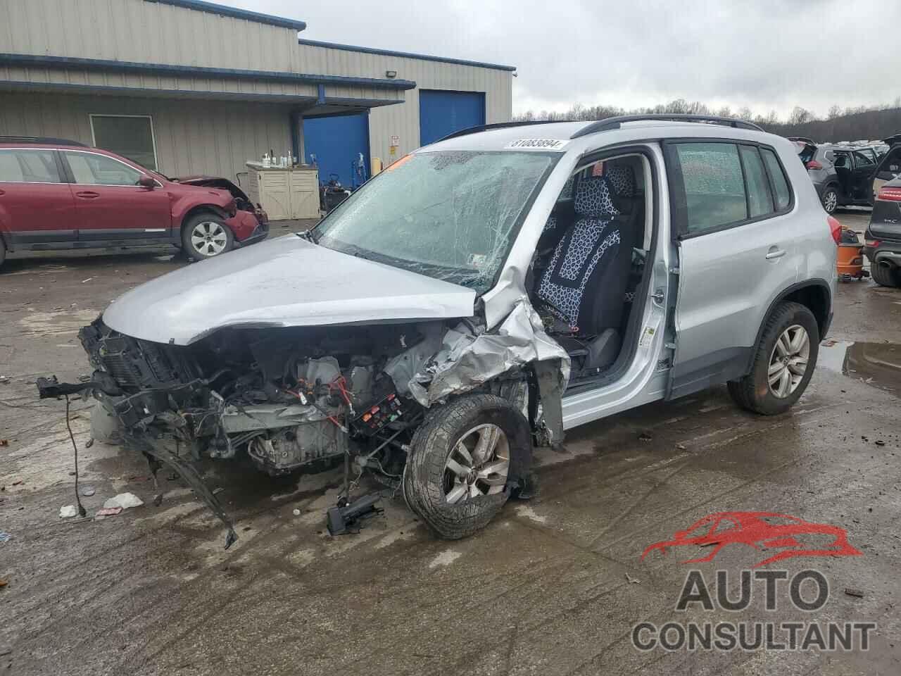 VOLKSWAGEN TIGUAN 2017 - WVGBV7AX7HW510123