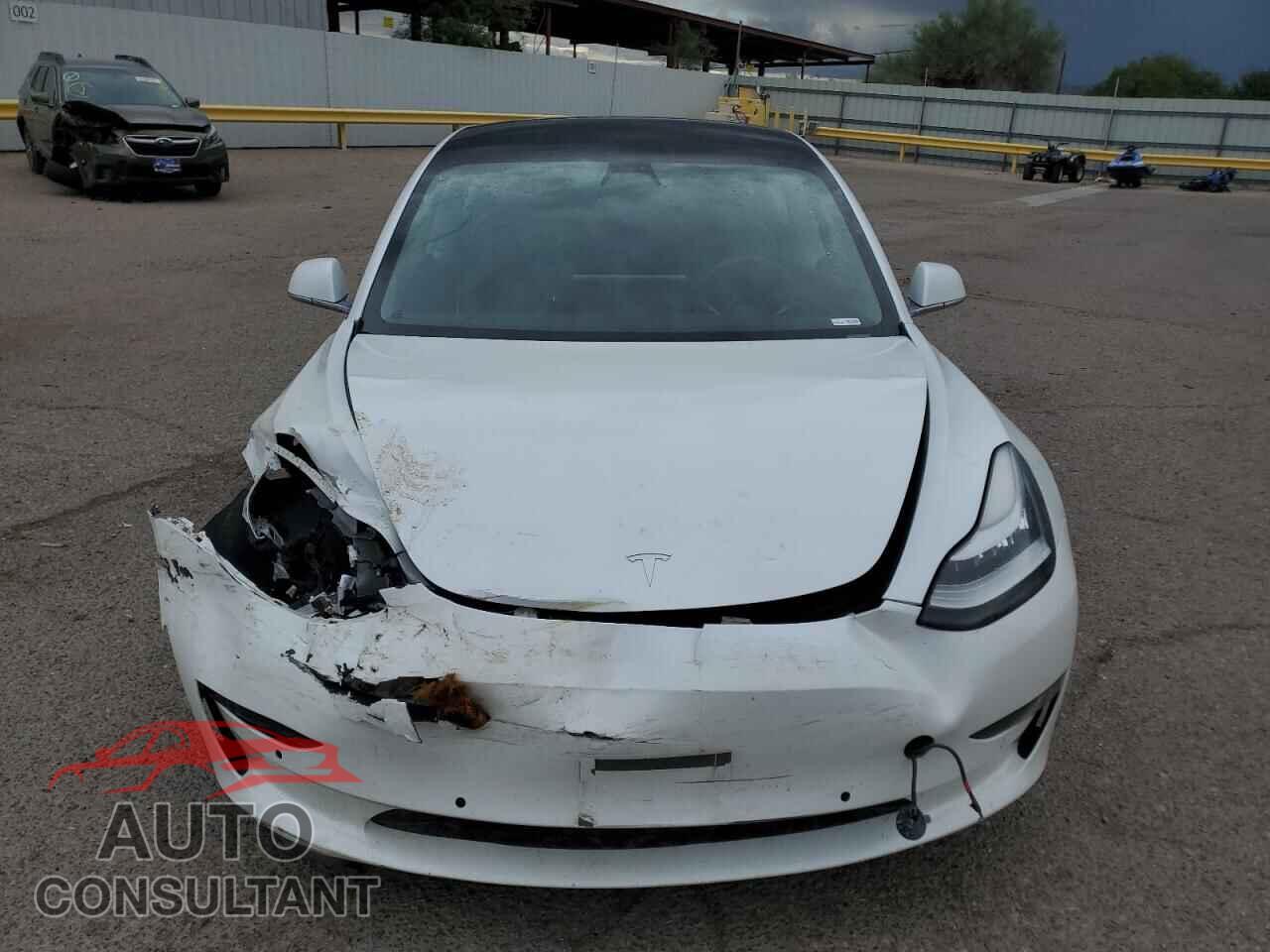 TESLA MODEL 3 2020 - 5YJ3E1EB8LF638615