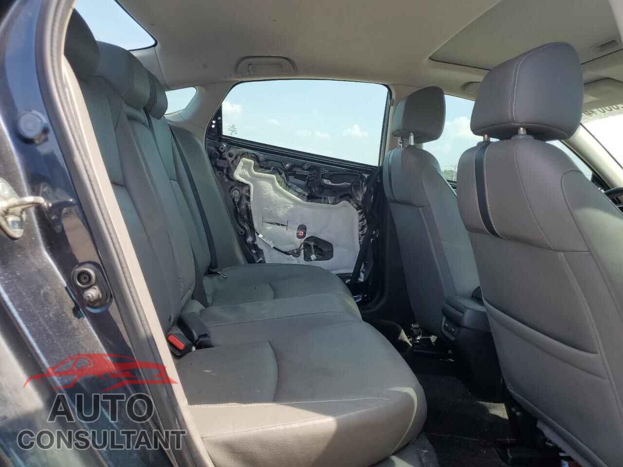 HONDA CIVIC 2017 - 19XFC1F96HE010497