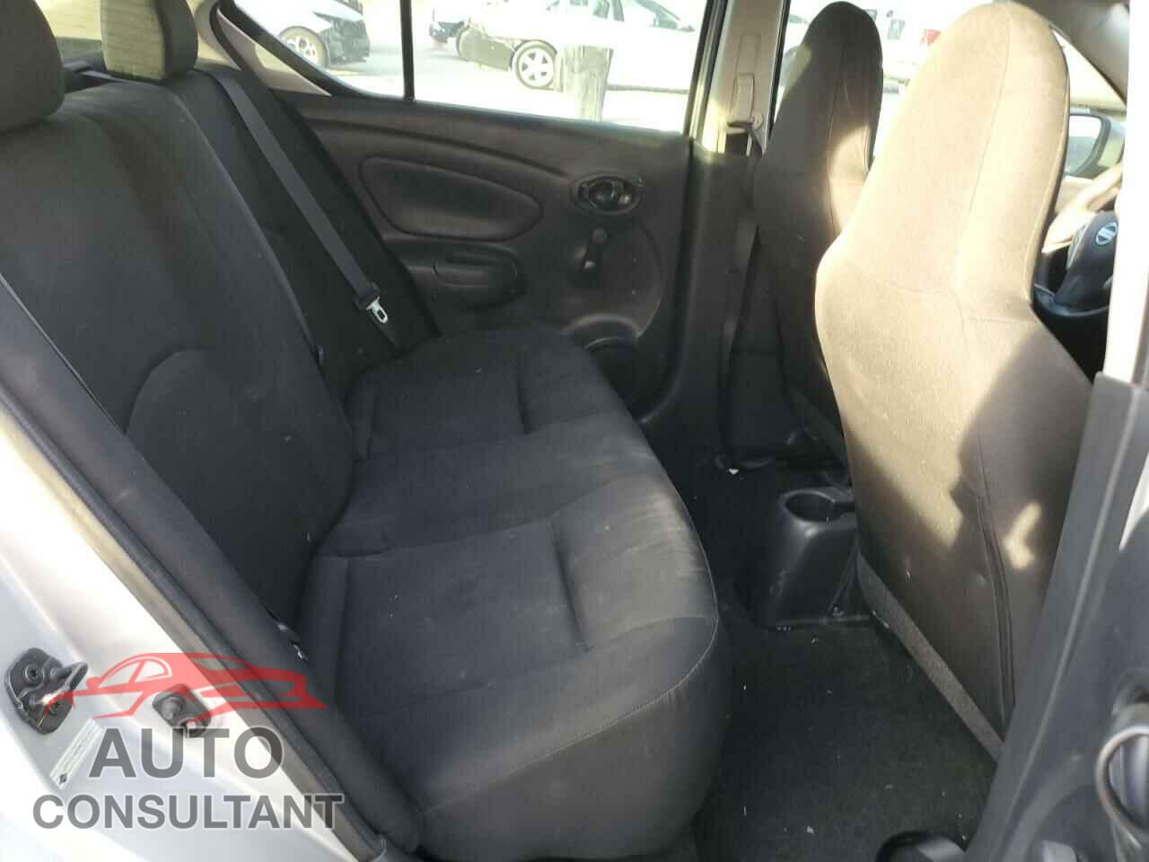 NISSAN VERSA 2017 - 3N1CN7AP3HL822022