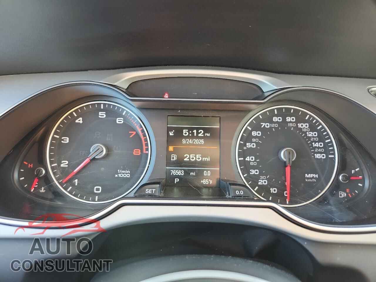 AUDI A4 2015 - WAUBFBFL7FN043912