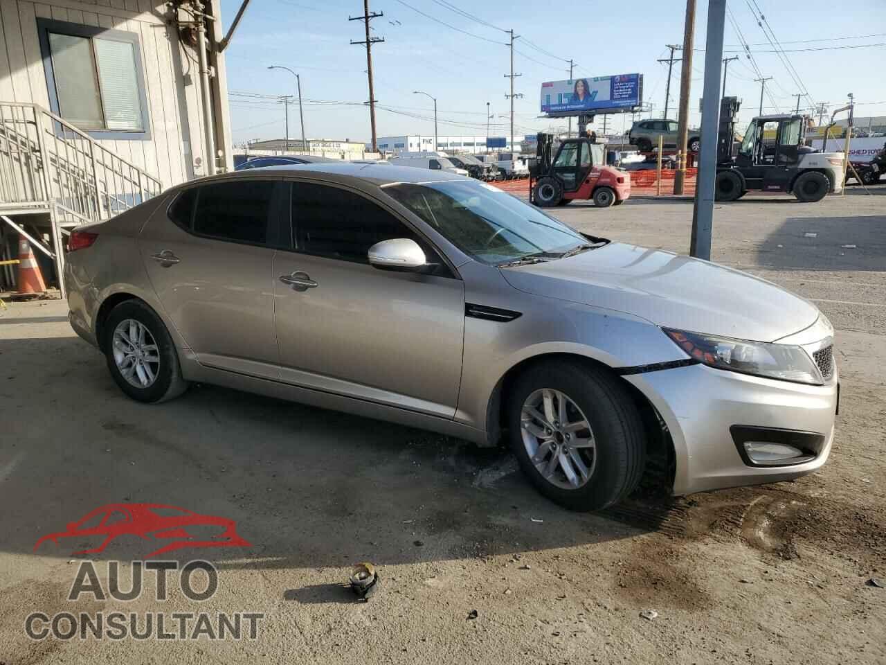 KIA OPTIMA 2013 - KNAGM4A71D5359305