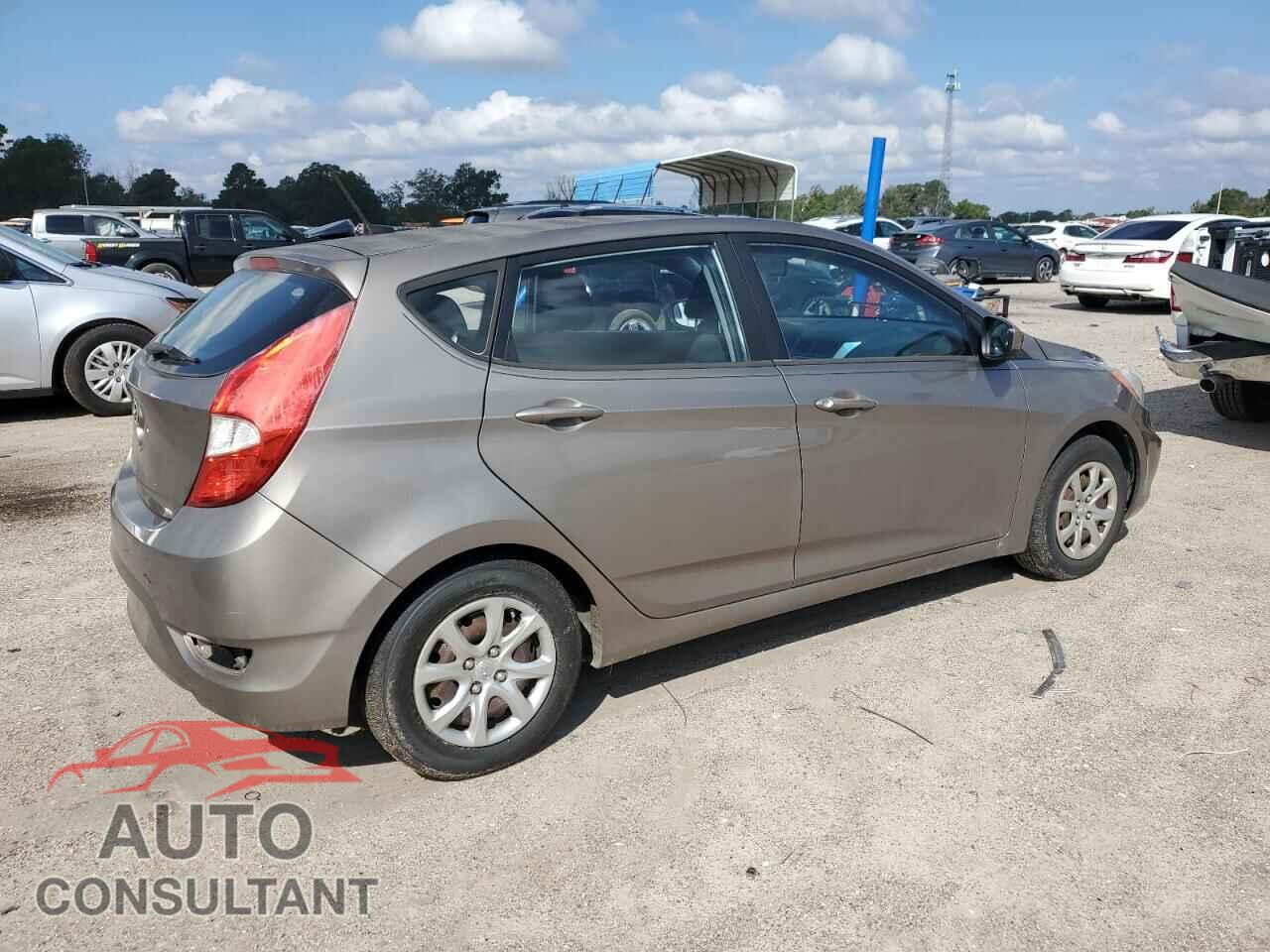 HYUNDAI ACCENT 2013 - KMHCT5AE3DU066869