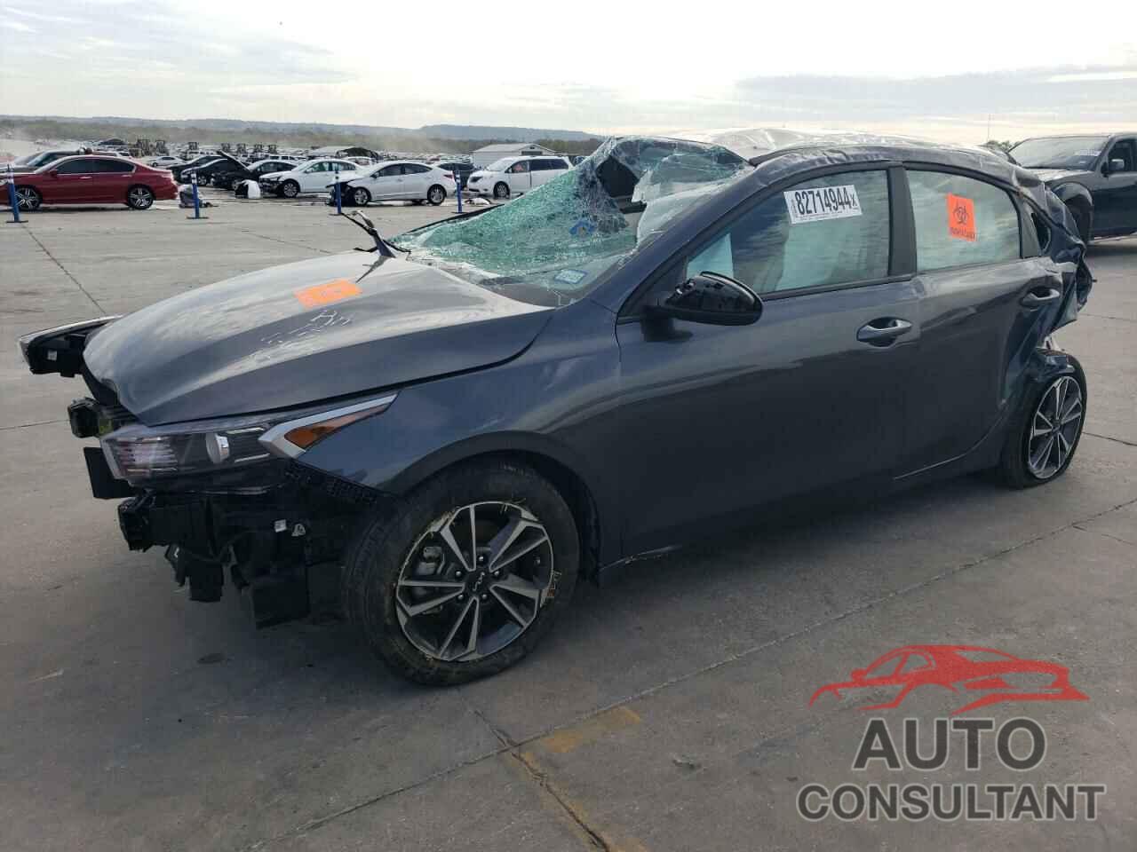 KIA FORTE 2023 - 3KPF24AD5PE627694