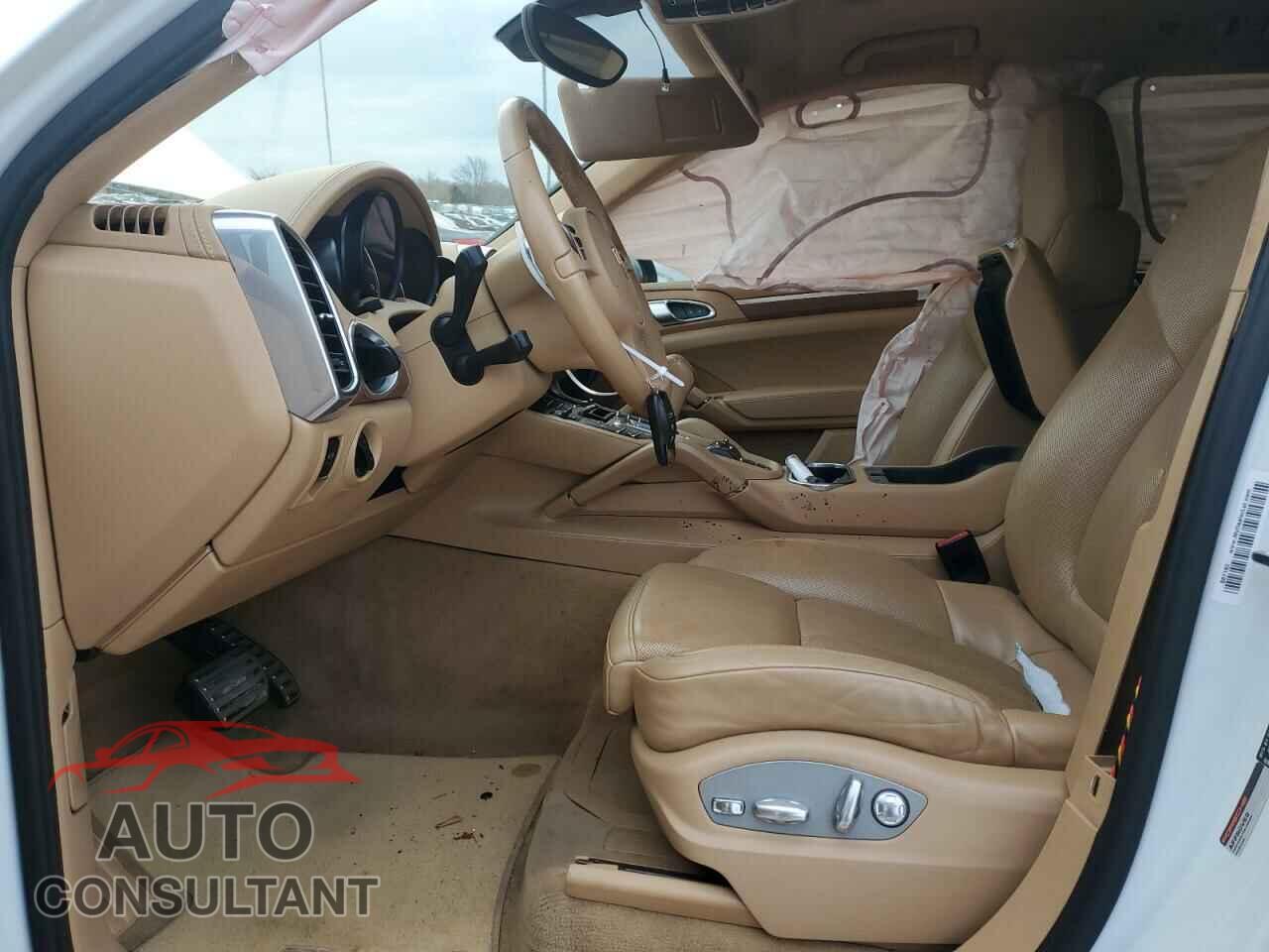 PORSCHE CAYENNE 2012 - WP1AC2A23CLA83951