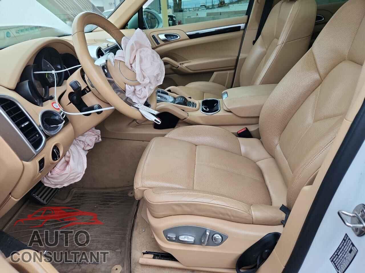 PORSCHE CAYENNE 2015 - WP1AE2A24FLA52206