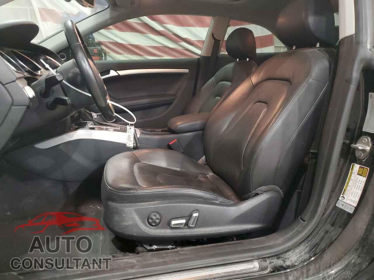 AUDI A5 2014 - WAULFAFR9EA008037