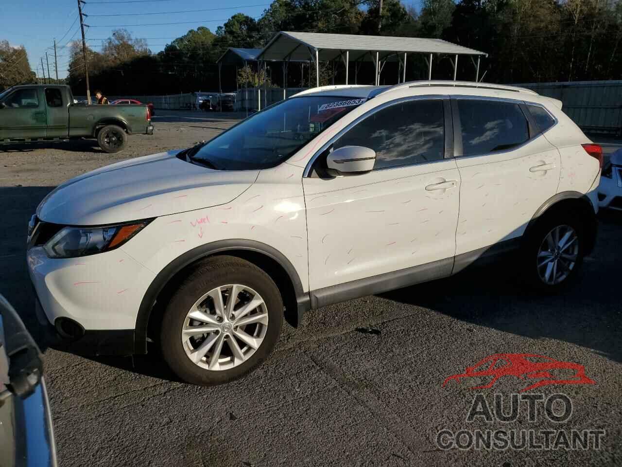 NISSAN ROGUE 2017 - JN1BJ1CP7HW008919