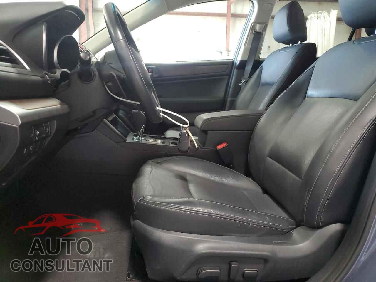 SUBARU OUTBACK 2017 - 4S4BSAKC6H3357091