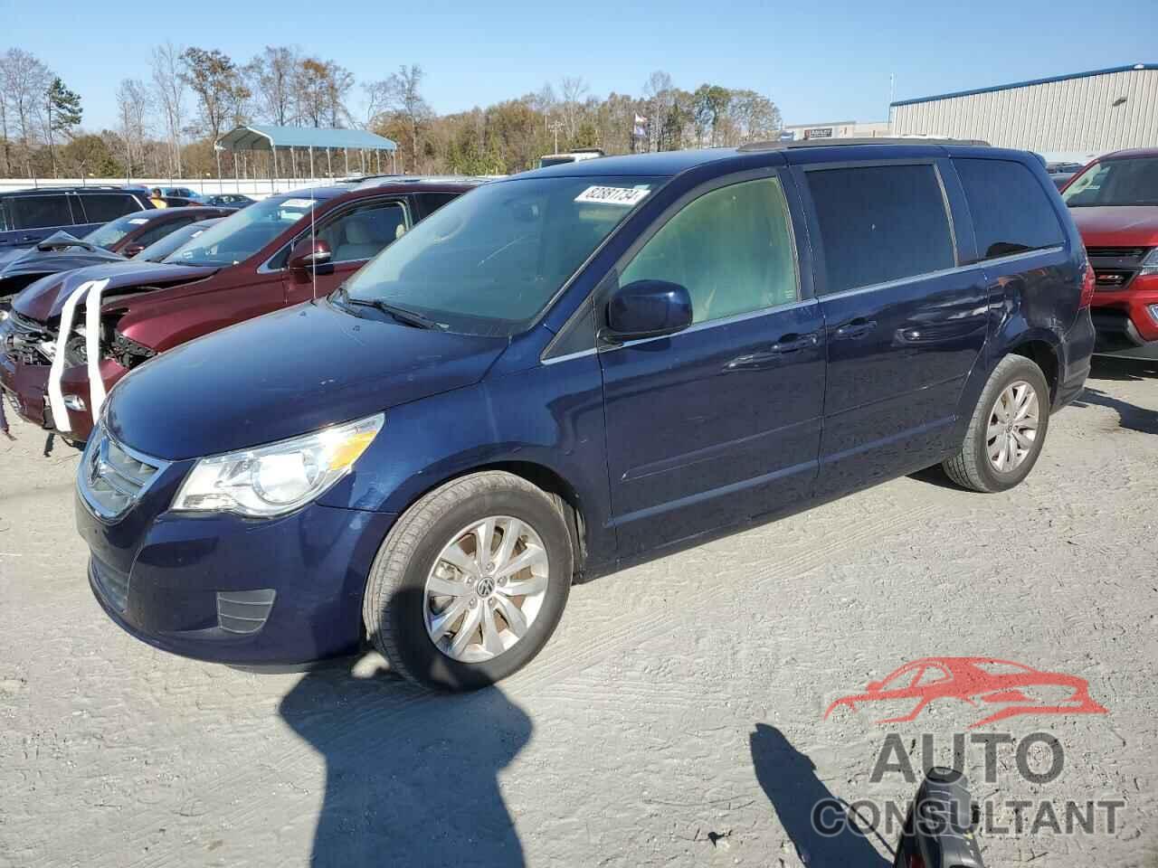 VOLKSWAGEN ROUTAN 2013 - 2C4RVABG7DR725194