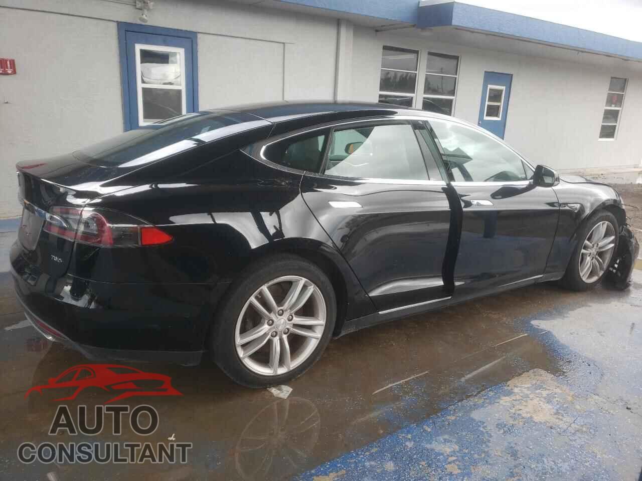 TESLA MODEL S 2016 - 5YJSA1E27GF124669