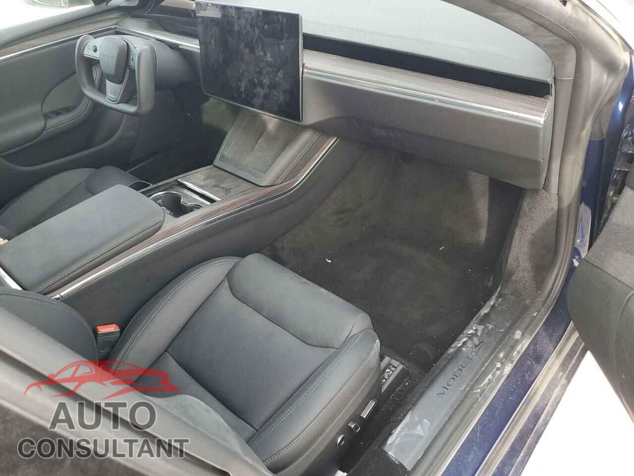 TESLA MODEL S 2023 - 5YJSA1E5XPF521707
