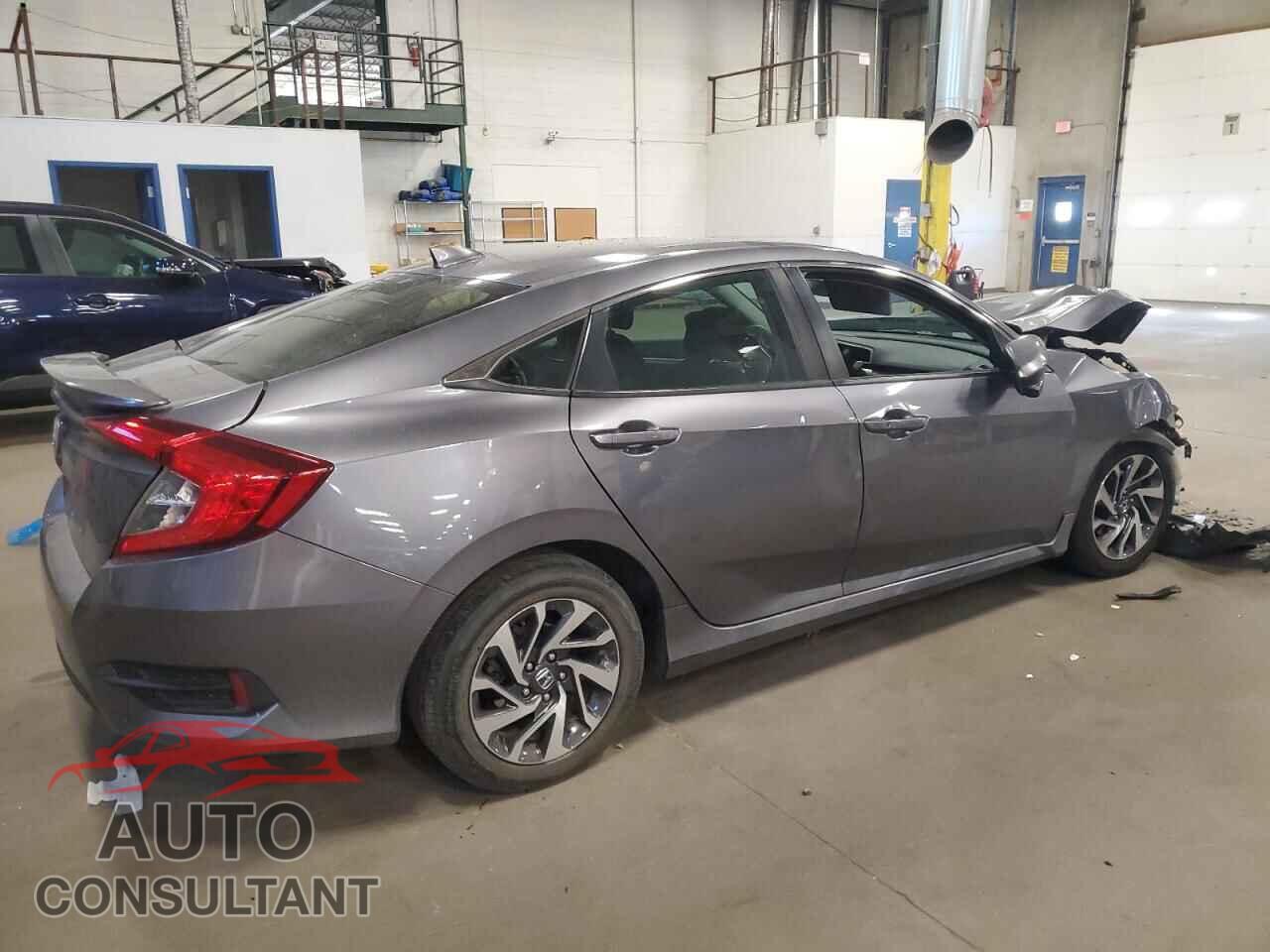 HONDA CIVIC 2017 - 19XFC2F77HE050429