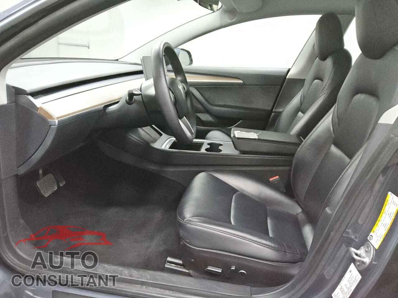 TESLA MODEL 3 2022 - 5YJ3E1EA2NF369067