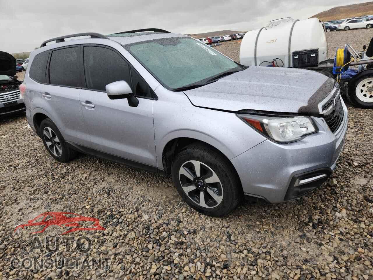 SUBARU FORESTER 2017 - JF2SJAEC6HH552602