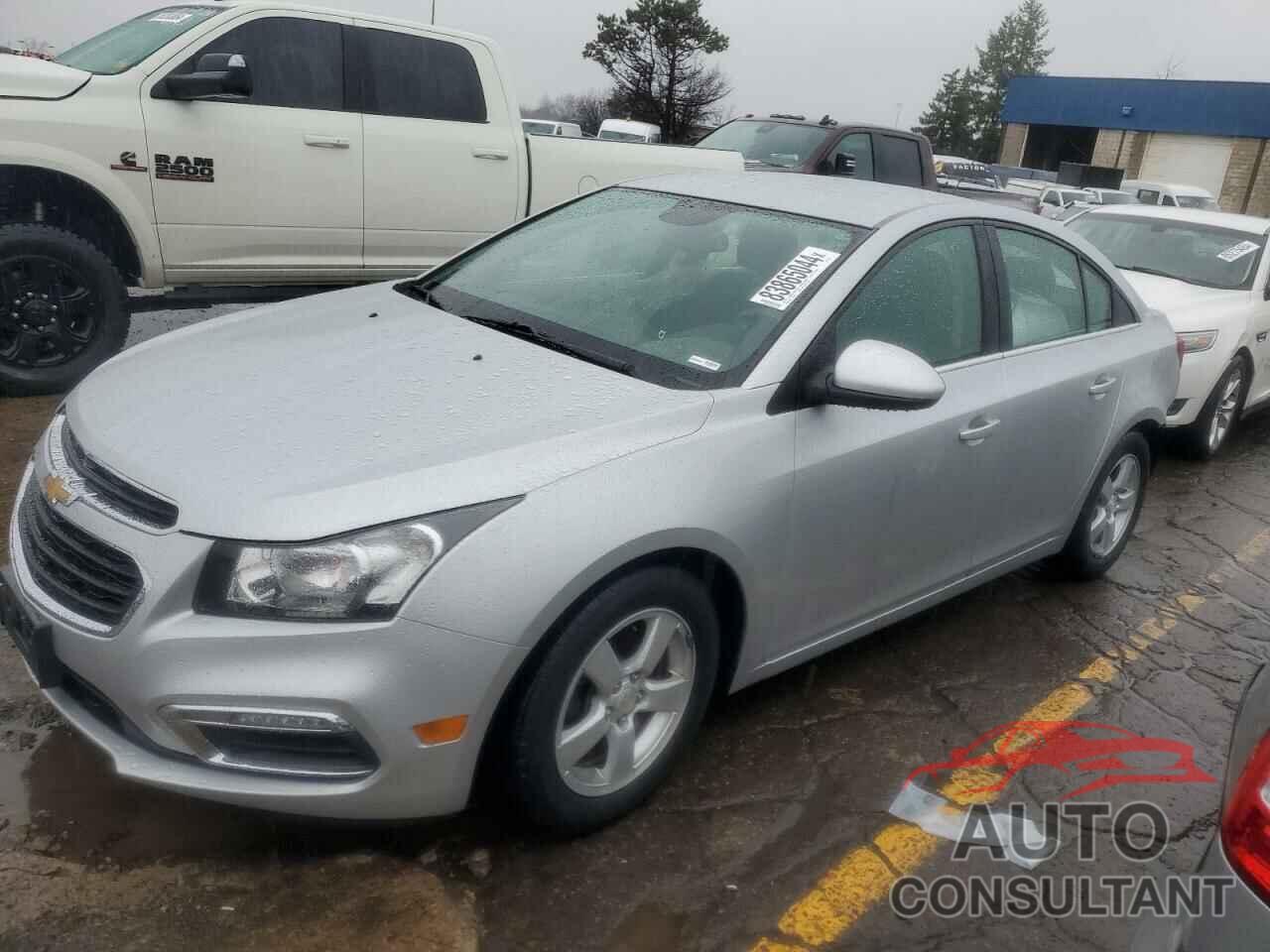 CHEVROLET CRUZE 2015 - 1G1PC5SB3F7265859