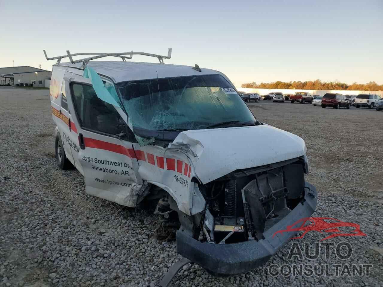 CHEVROLET EXPRESS 2018 - 1GCWGAFG5J1202179
