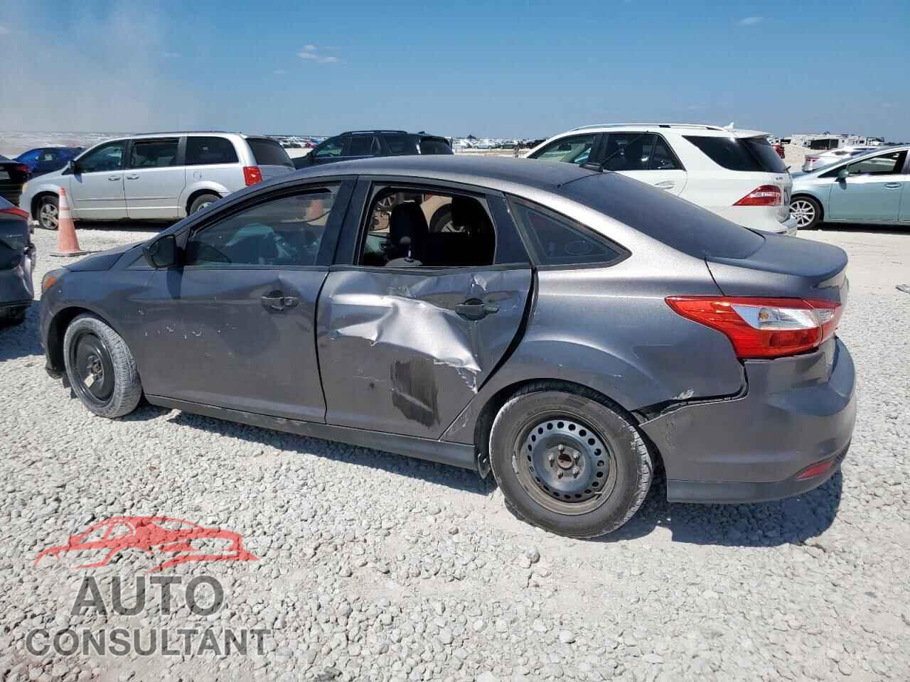 FORD FOCUS 2014 - 1FADP3E2XEL196369