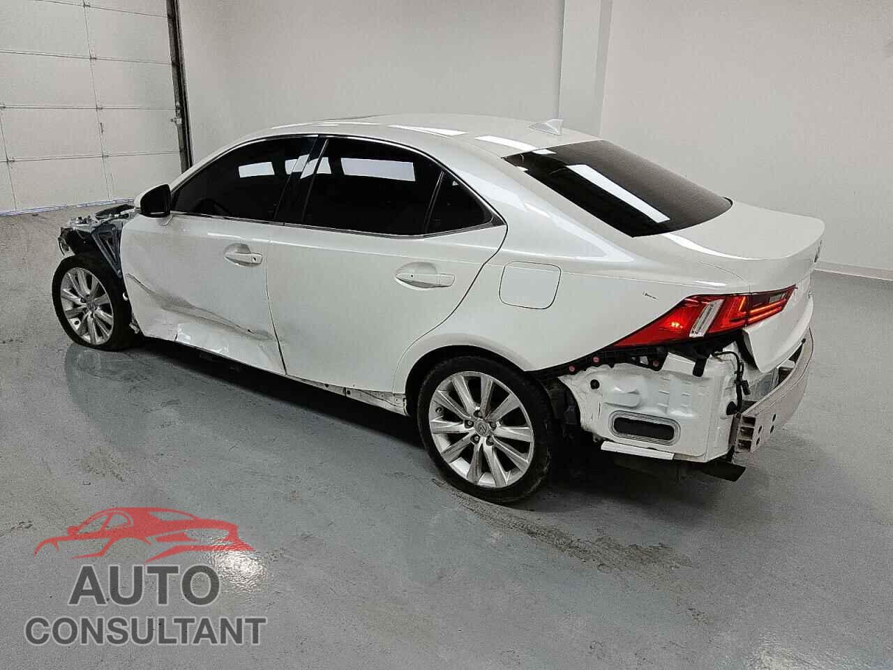LEXUS IS 2015 - JTHBF1D22F5061675