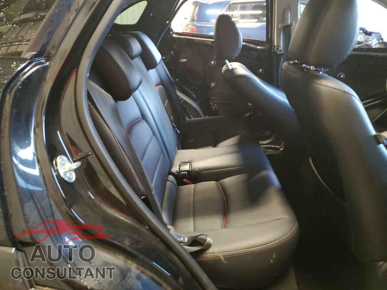 MAZDA CX-3 2017 - JM1DKFC7XH0176332