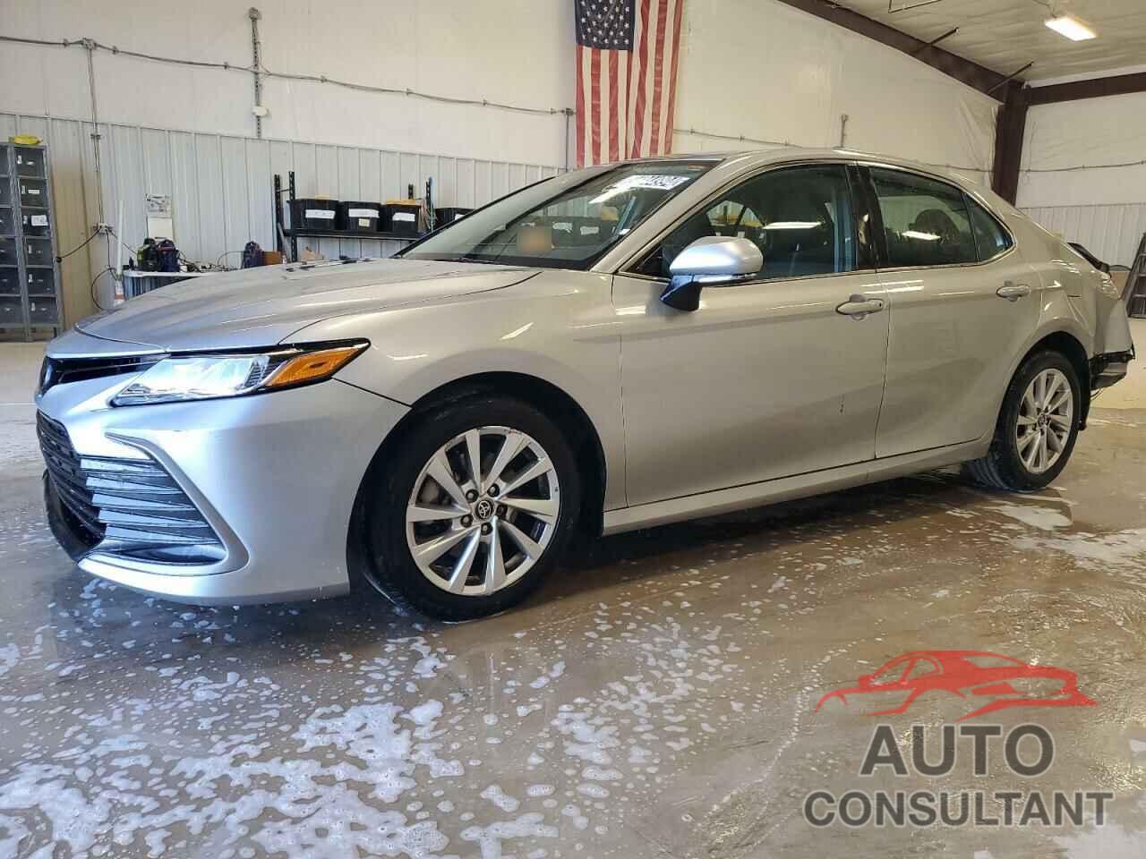 TOYOTA CAMRY 2023 - 4T1C11AK9PU770485