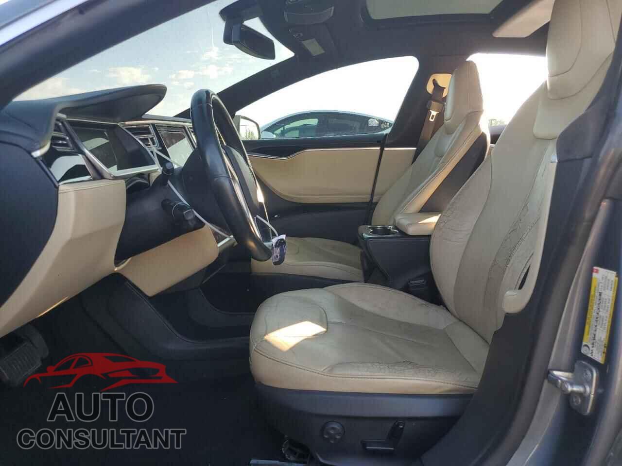 TESLA MODEL S 2014 - 5YJSA1S16EFP33227