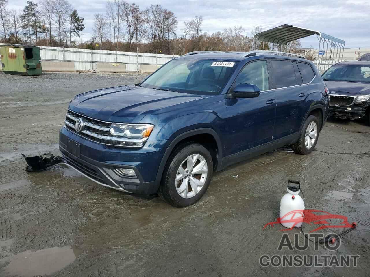 VOLKSWAGEN ATLAS 2018 - 1V2LR2CA7JC585614