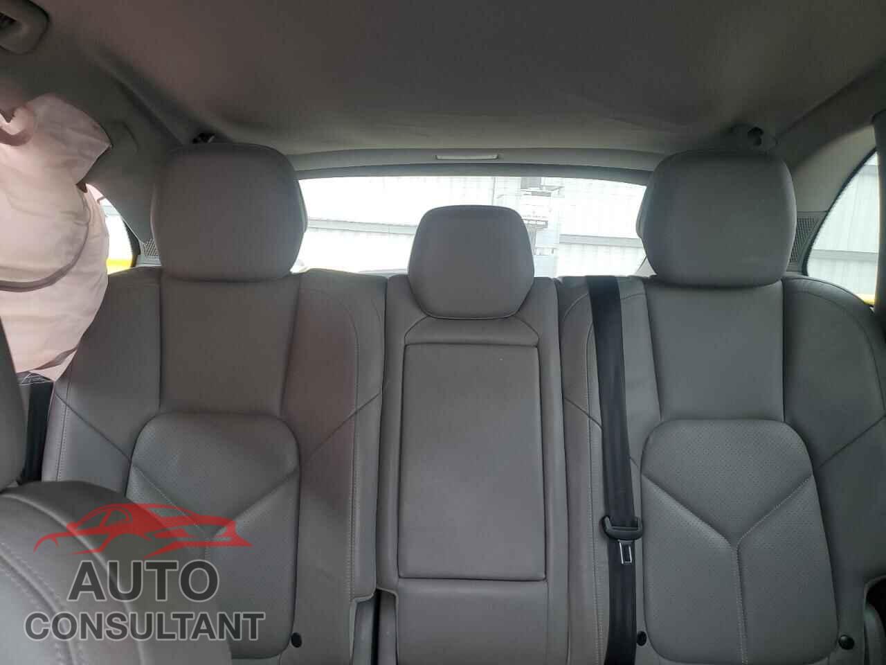 PORSCHE CAYENNE 2011 - WP1AA2A20BLA03638