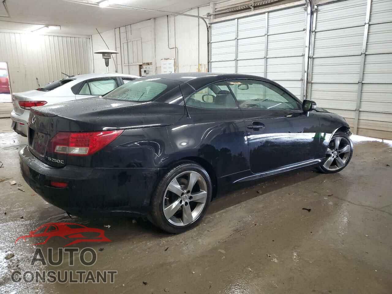 LEXUS IS 2011 - JTHFF2C22B2520711