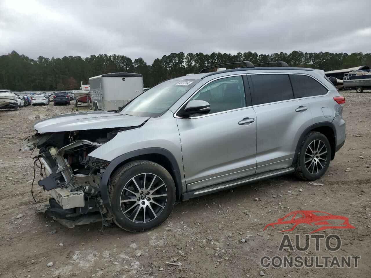 TOYOTA HIGHLANDER 2018 - 5TDJZRFH1JS826205