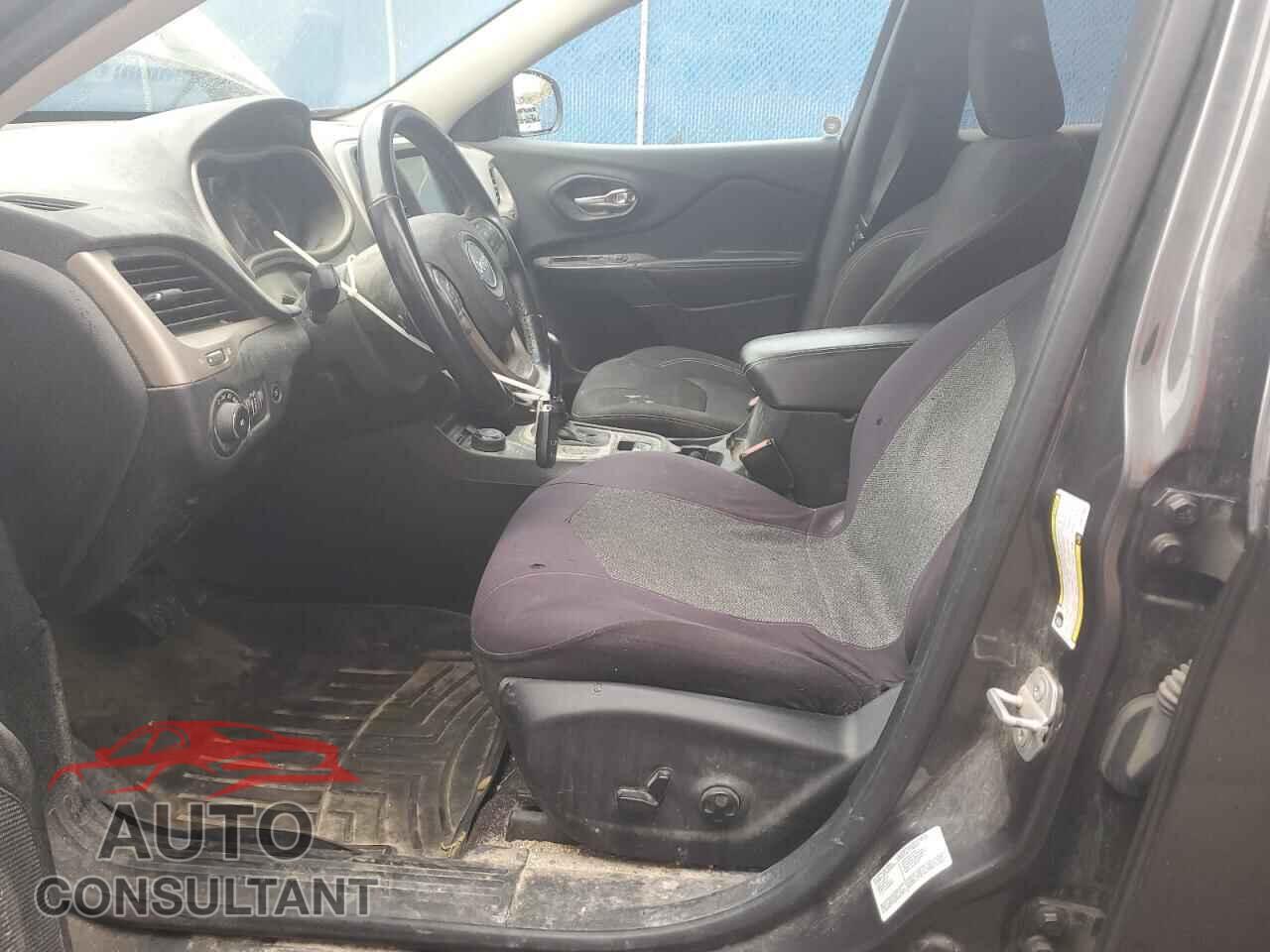 JEEP GRAND CHER 2016 - 1C4PJMCS2GW173543