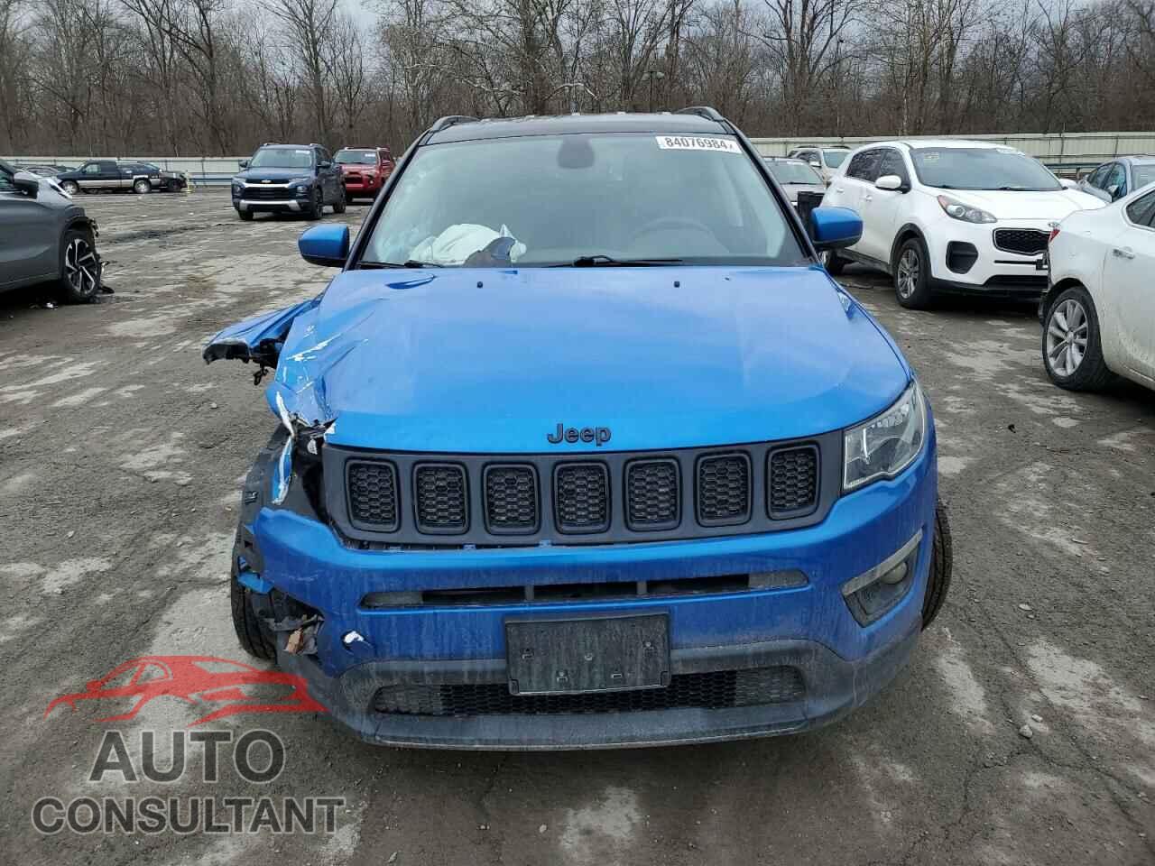 JEEP COMPASS 2019 - 3C4NJDBB4KT647371