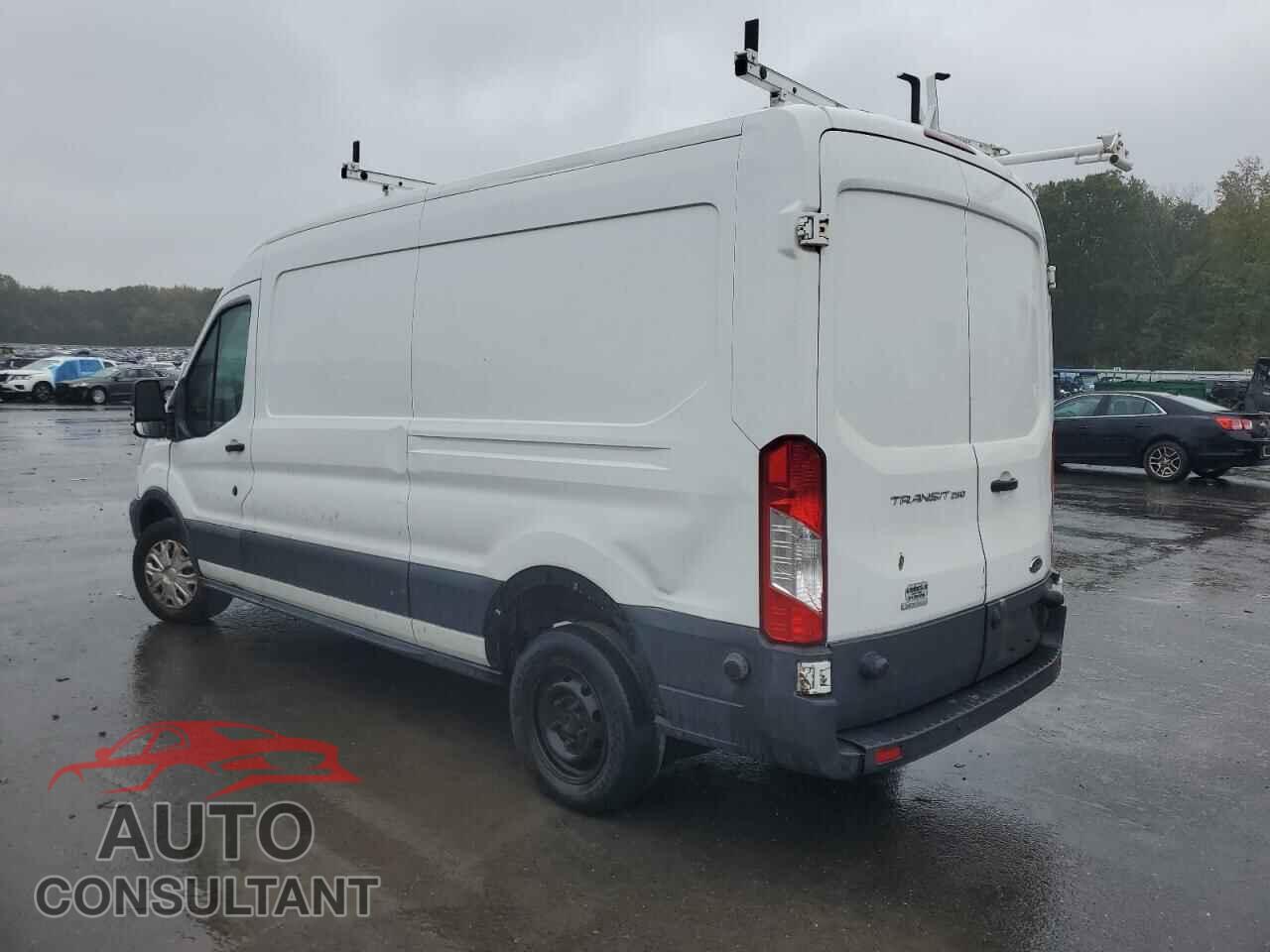 FORD TRANSIT 2015 - 1FTNR2CG2FKB30777