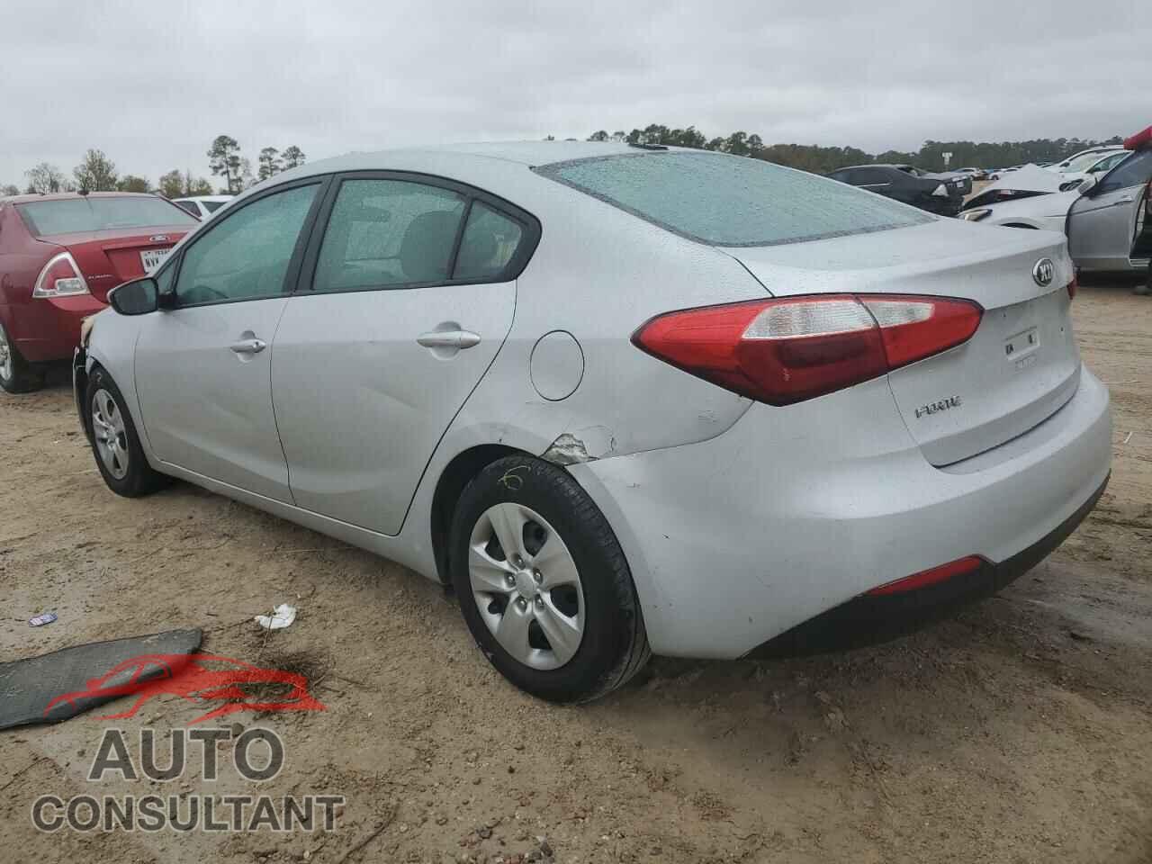 KIA FORTE 2015 - KNAFK4A67F5400984