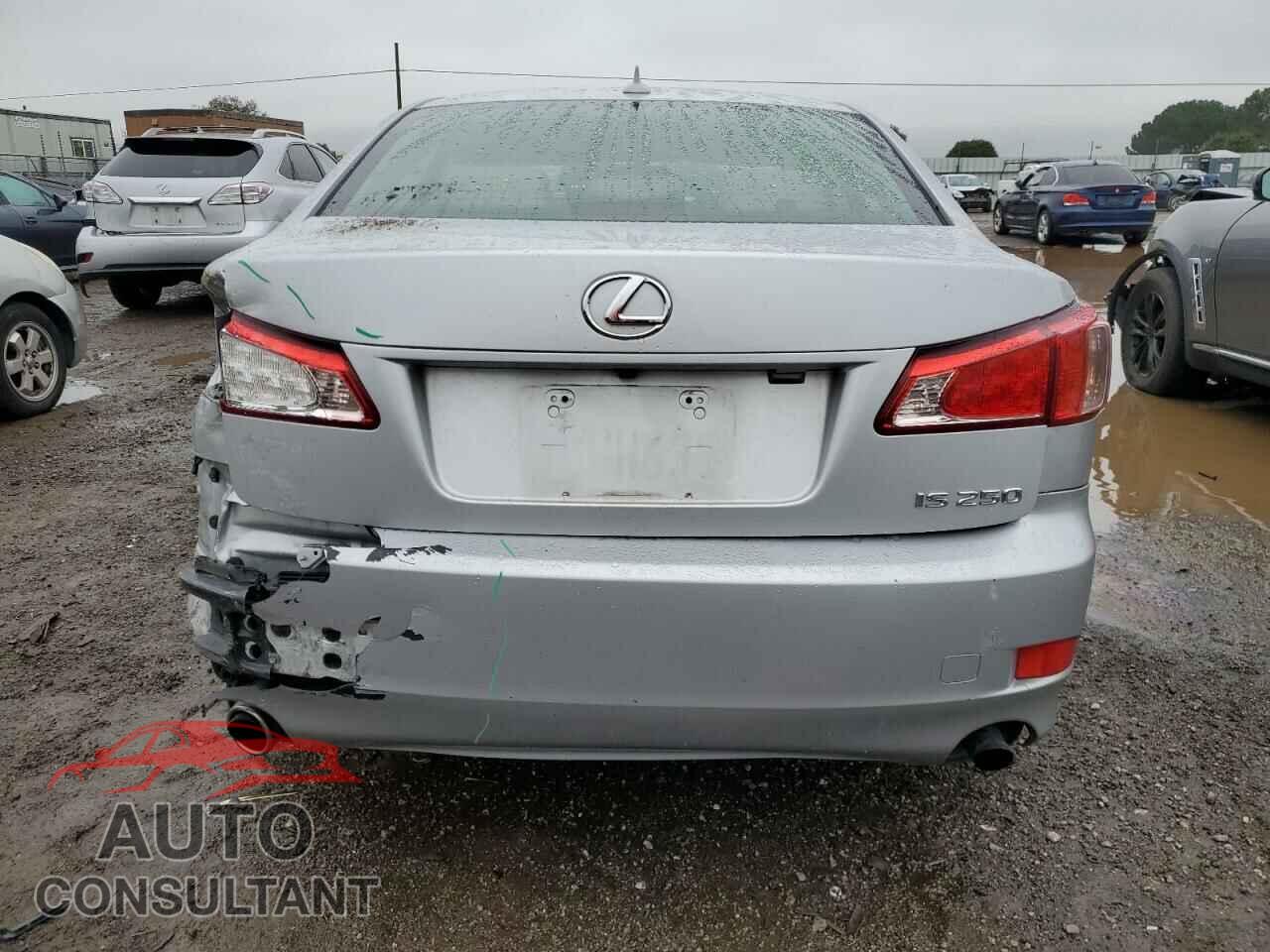 LEXUS IS 2012 - JTHBF5C25C2102208