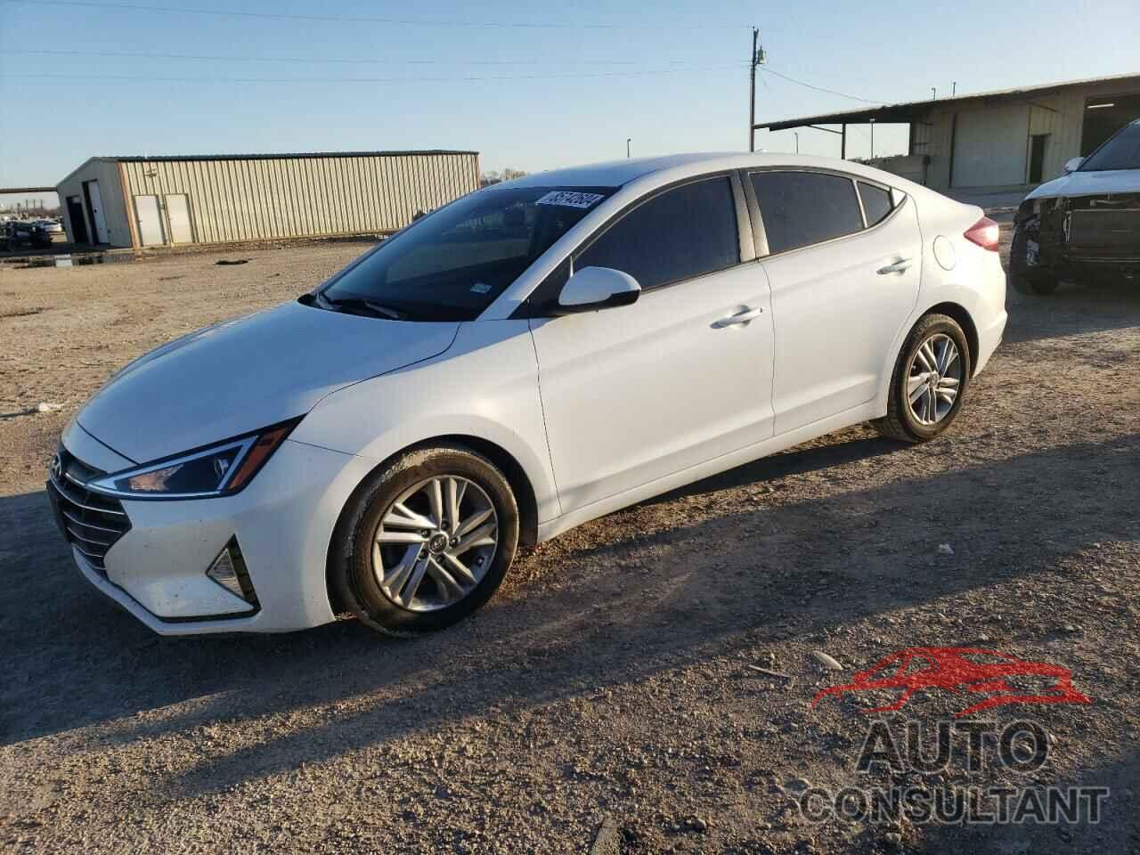 HYUNDAI ELANTRA 2020 - 5NPD84LF4LH579115