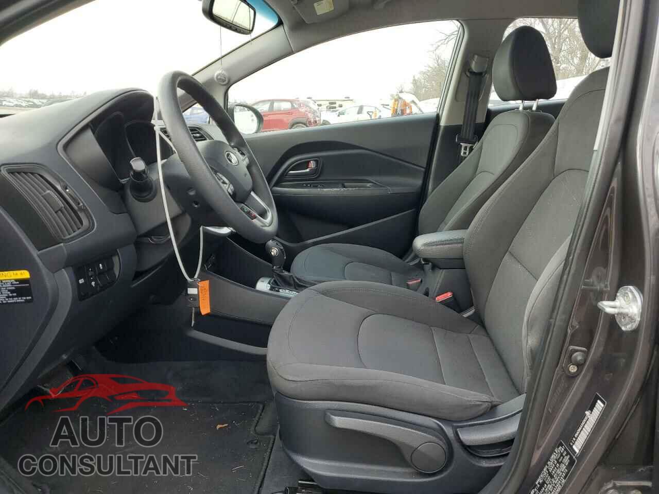 KIA RIO 2013 - KNADN4A34D6165875