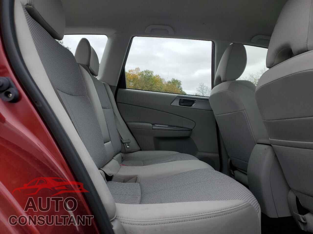 SUBARU FORESTER 2011 - JF2SHABC6BH778033