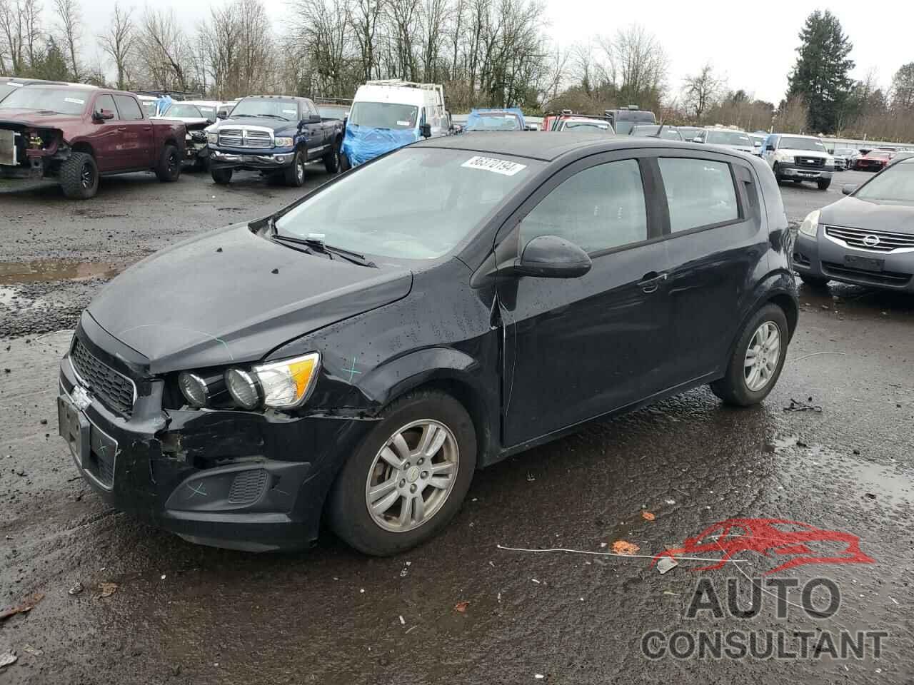 CHEVROLET SONIC 2012 - 1G1JA6SH7C4121718