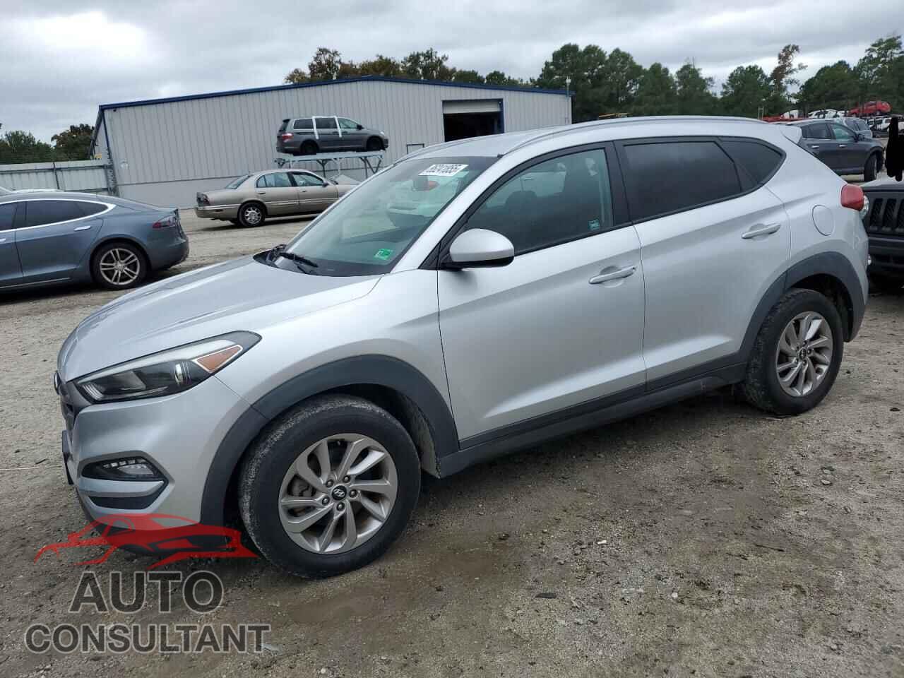 HYUNDAI TUCSON 2016 - KM8J3CA40GU100631