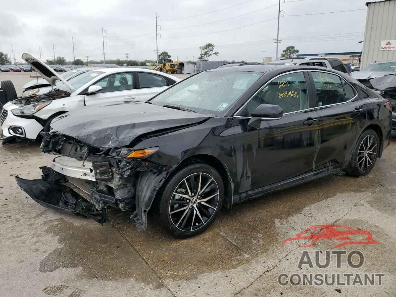 TOYOTA CAMRY 2023 - 4T1G11AK3PU825319