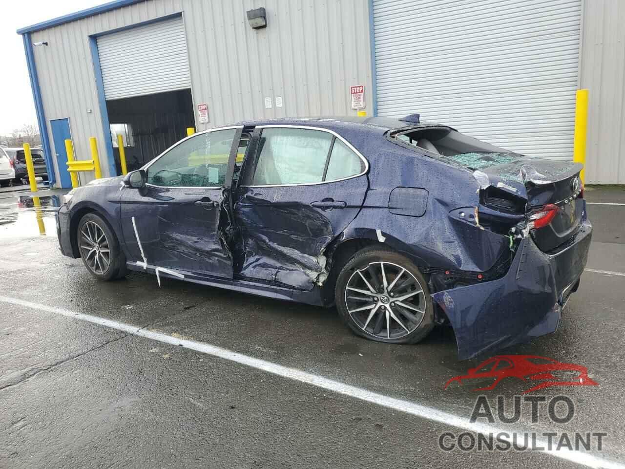 TOYOTA CAMRY 2021 - 4T1G11AK6MU418882