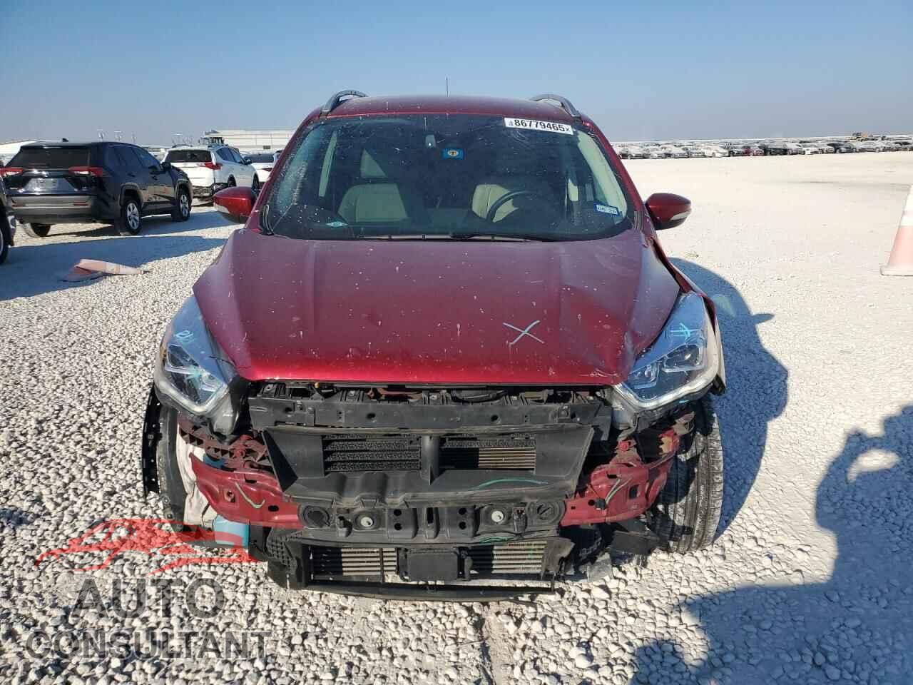 FORD ESCAPE 2017 - 1FMCU0J97HUE54115