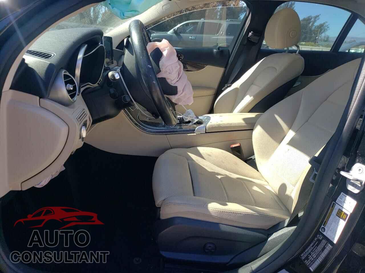MERCEDES-BENZ C-CLASS 2015 - 55SWF4KB3FU022467